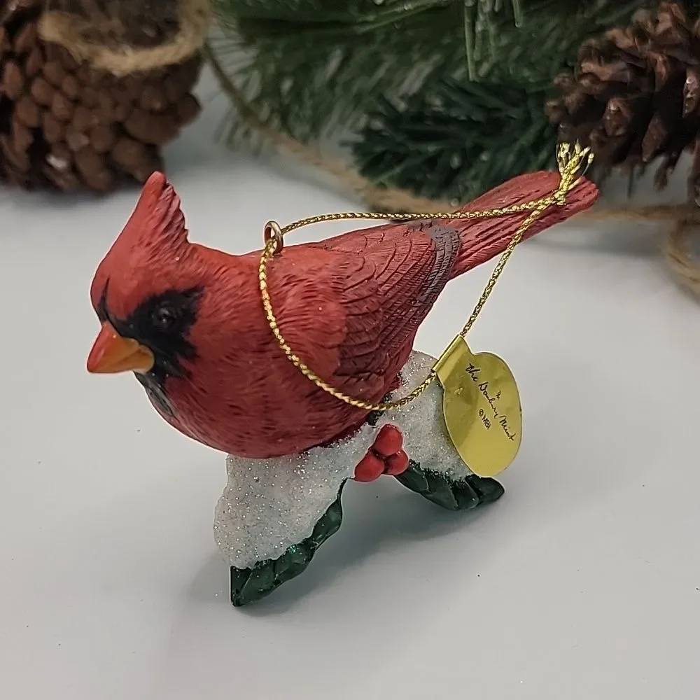 Danbury Mint Christmas Songbird Ornament Cardinal Retired